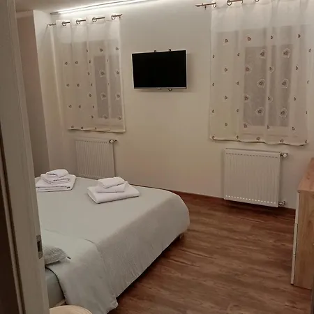 Bucaneve Apartment *