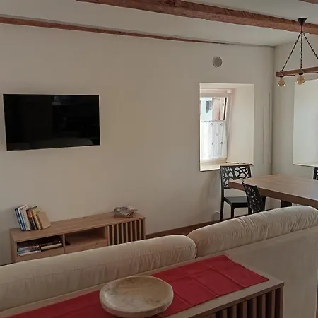Apartment Bucaneve